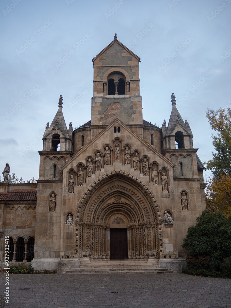 Fototapeta premium Chapel of Jak in Vajdahunyad castle - Vajdahunyad vara, Budapest, Hungary