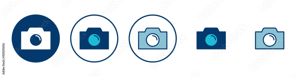 Camera Icon vector isolated on white background. Camera symbol. Camera vector icon Camera Icon vector isolated on white background. Camera symbol. Camera vector icon