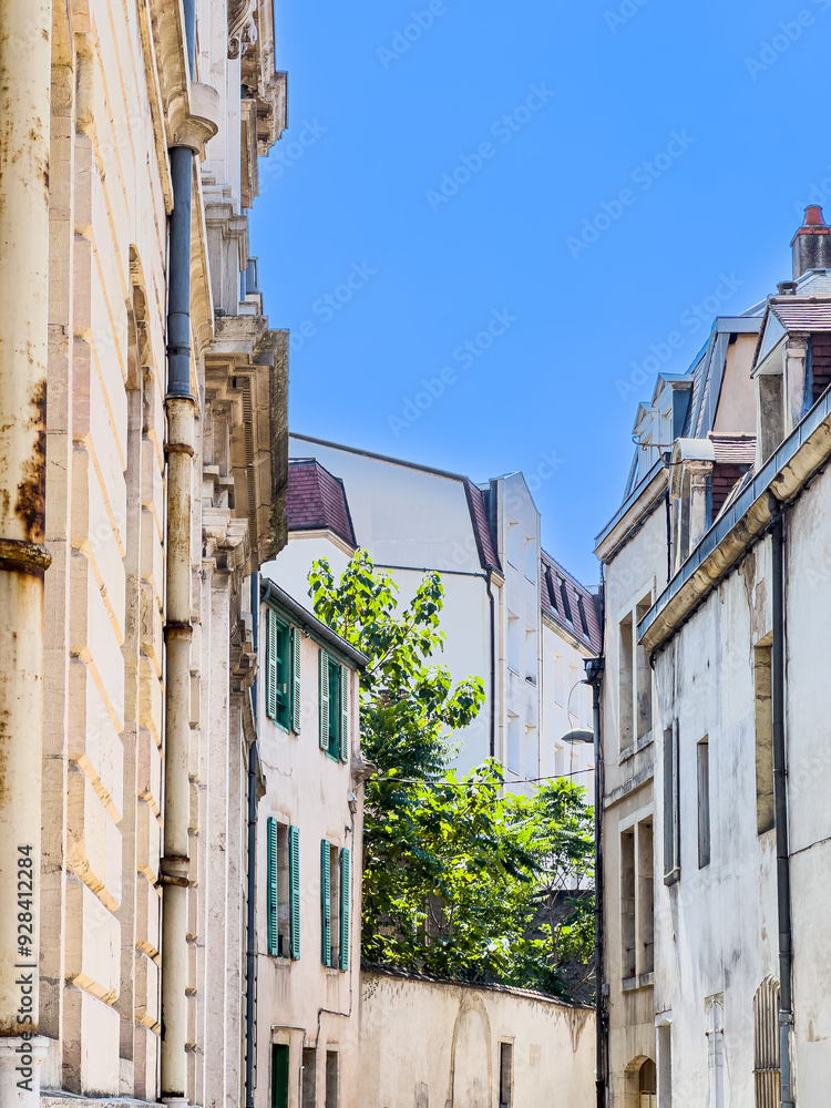 Fototapeta premium Street view of downtown Dijon, France