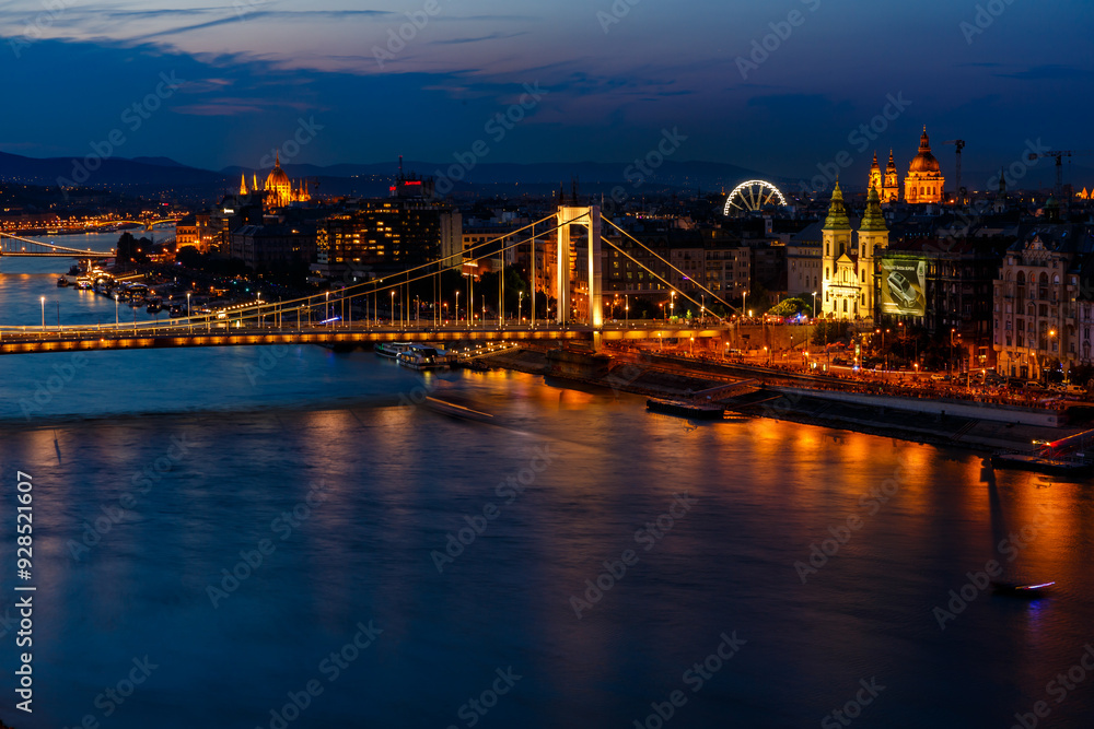 Obraz premium Budapest by night