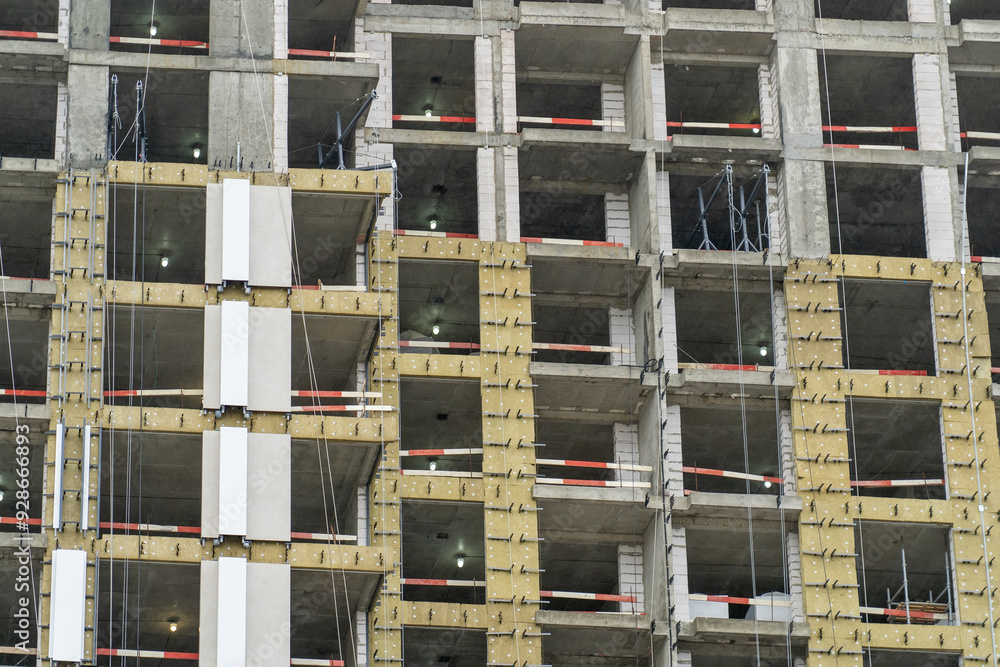 Obraz premium Partially constructed building