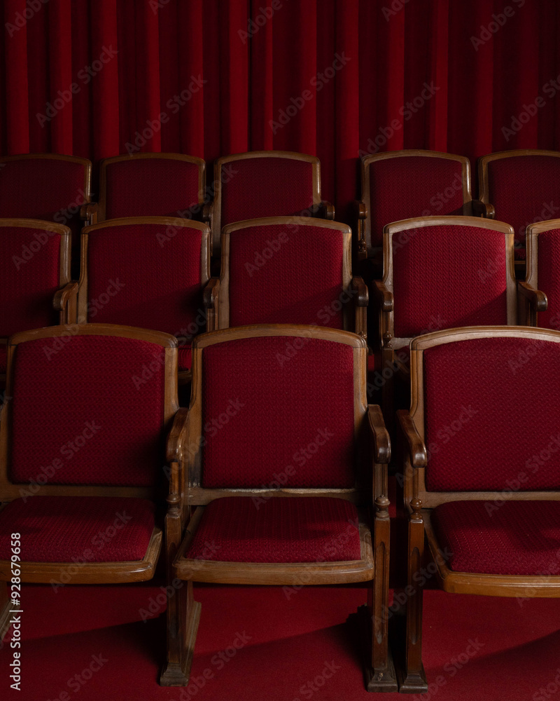 Fototapeta premium red chairs in the cinema
