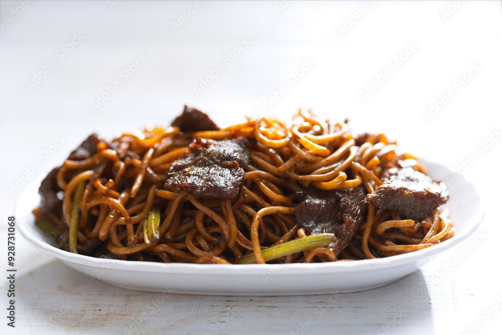 chinese beef fried noodle