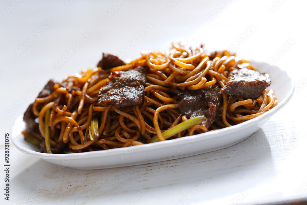 chinese beef fried noodle