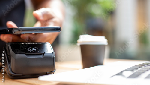Contactless Credit Card Payment: Fast and Secure Transactions