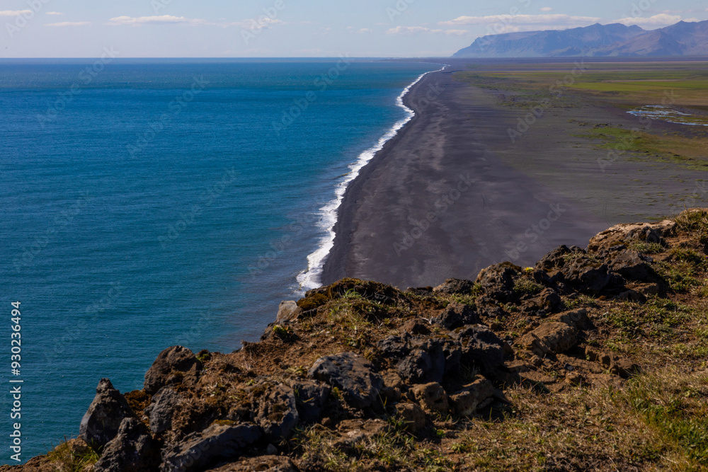 Dyrhólaey, Iceland Dyrhólaey, Iceland