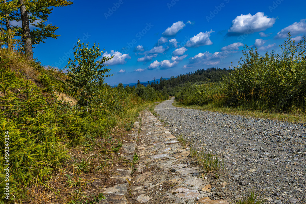 Mountain tourism, bicycle and hiking trails in the Beskids Mountain tourism, bicycle and hiking trails in the Beskids