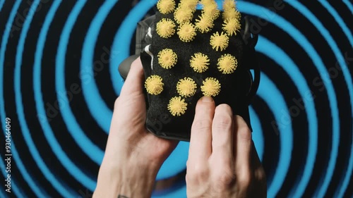 Bunchems Velcro Crunched in Hand