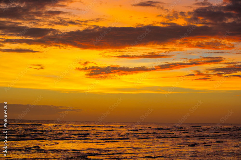 Fototapeta premium Beautiful sunset from Sanibel Island.