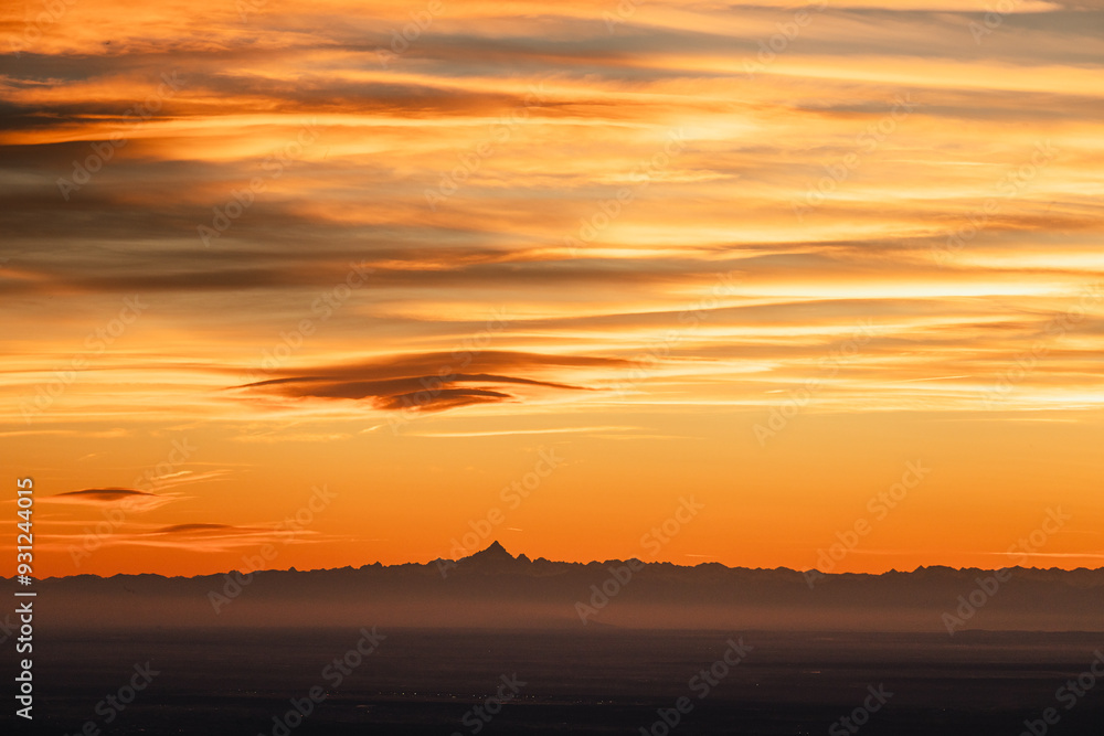 Breathtakig sunset sky during a cold winter day, Northern Italy Breathtakig sunset sky during a cold winter day, Northern Italy