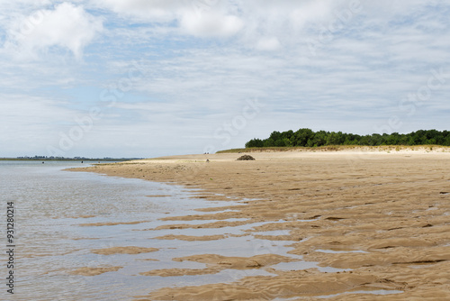 banc de trousse chemise - ile de ré en charente maritime photo