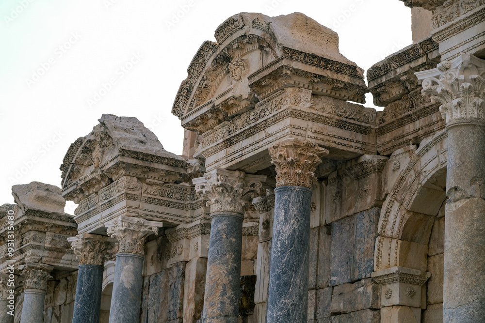Fototapeta premium arch of sagalassos