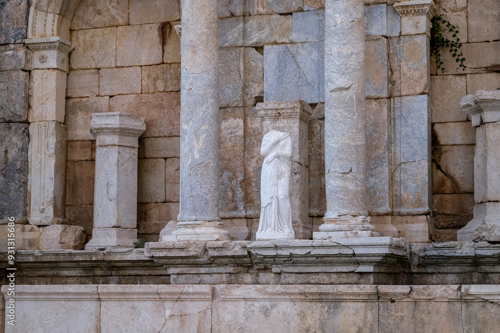 goddess Demeter sculpture goddess Demeter sculpture