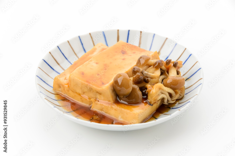 豆腐とシメジの甘辛煮