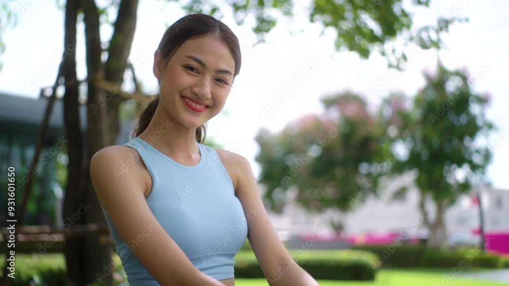 Young healthy beautiful asian woman smiling to camera and sitting outdoor at park, female relaxing and well being in active lifestyle, portrait of sporty girl enjoy fitness
Young healthy beautiful asian woman smiling to camera and sitting outdoor at park, female relaxing and well being in active lifestyle, portrait of sporty girl enjoy fitness