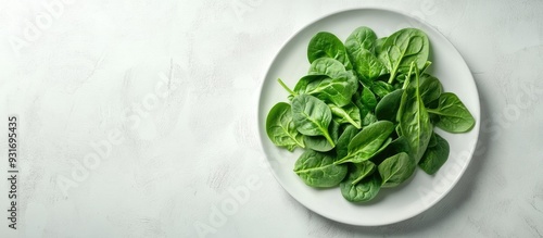 A group of fresh spinach le...