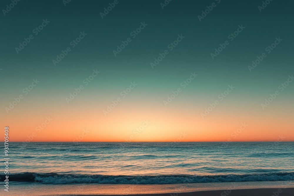 Obraz premium A gradient moving from a warm orange to a cool teal with a subtle grain effect, resembling a sunset over the ocean.