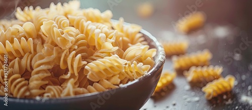 Fusilli macaroni holder Mac...