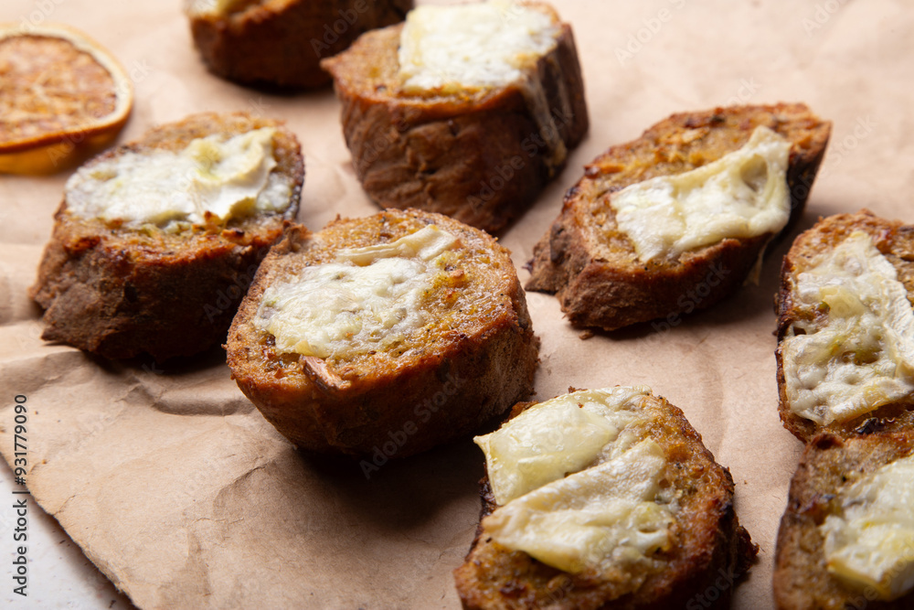 Melted cheese toasts, comfort food, easy recipe snack Melted cheese toasts, comfort food, easy recipe snack
