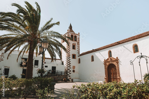 Iglesia de Santa Maria en Betancuria Fuerteventura Islas Canarias photo