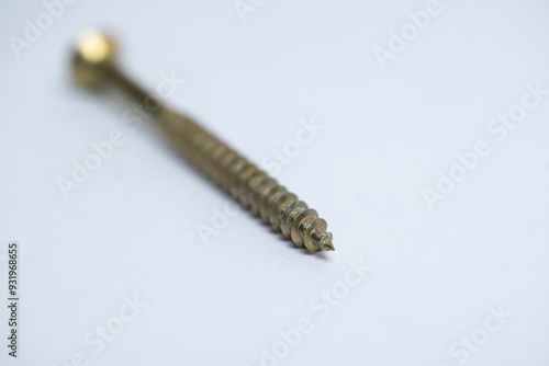 screw on wood
