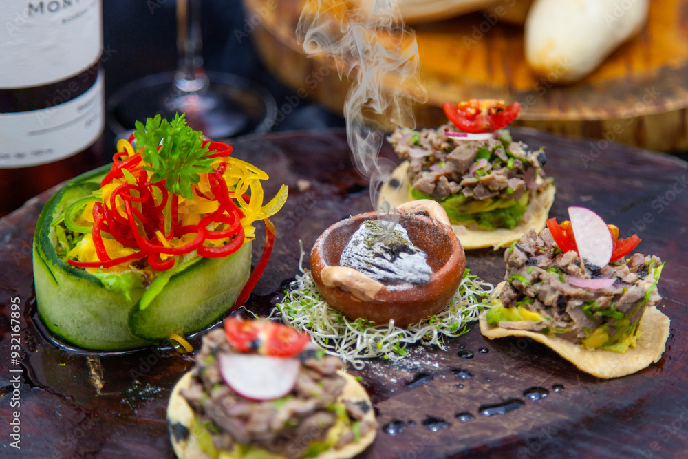 Tostadas de Venado Platillos de Cocina Exotica Mexicana Tostadas de Venado Platillos de Cocina Exotica Mexicana