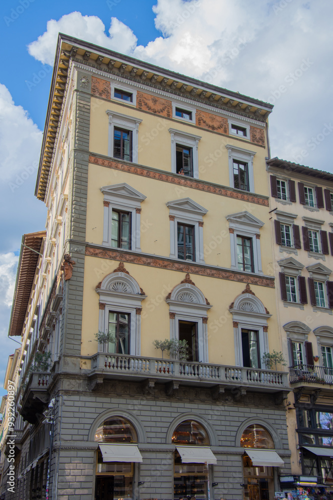 Naklejka premium View of the architecture of the beautiful city of Florence in Italy