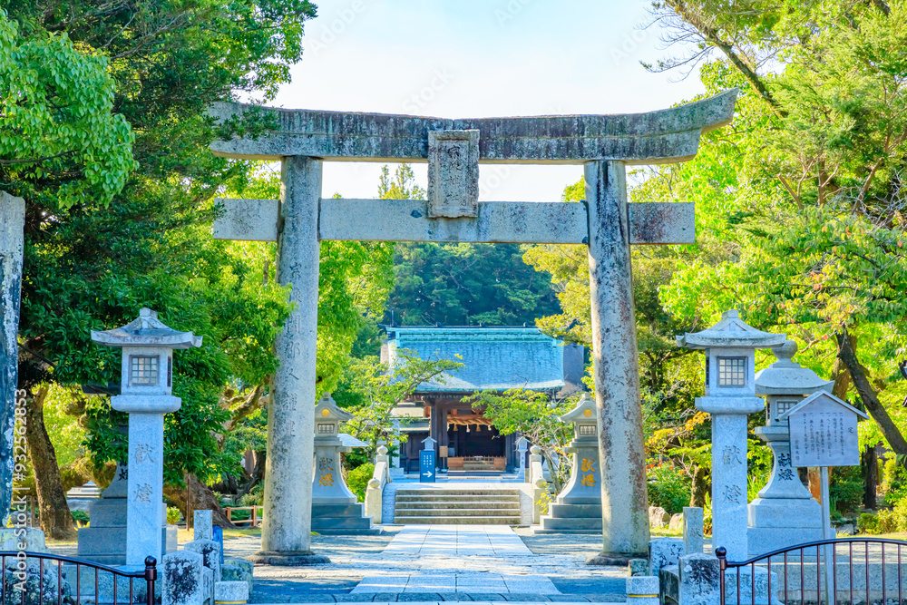 夏の宗像大社 辺津宮 福岡県宗像市 Munakata Taisha Shrine in summer. Fukuoka Pref, Munakata City. 夏の宗像大社 辺津宮 福岡県宗像市 Munakata Taisha Shrine in summer. Fukuoka Pref, Munakata City.