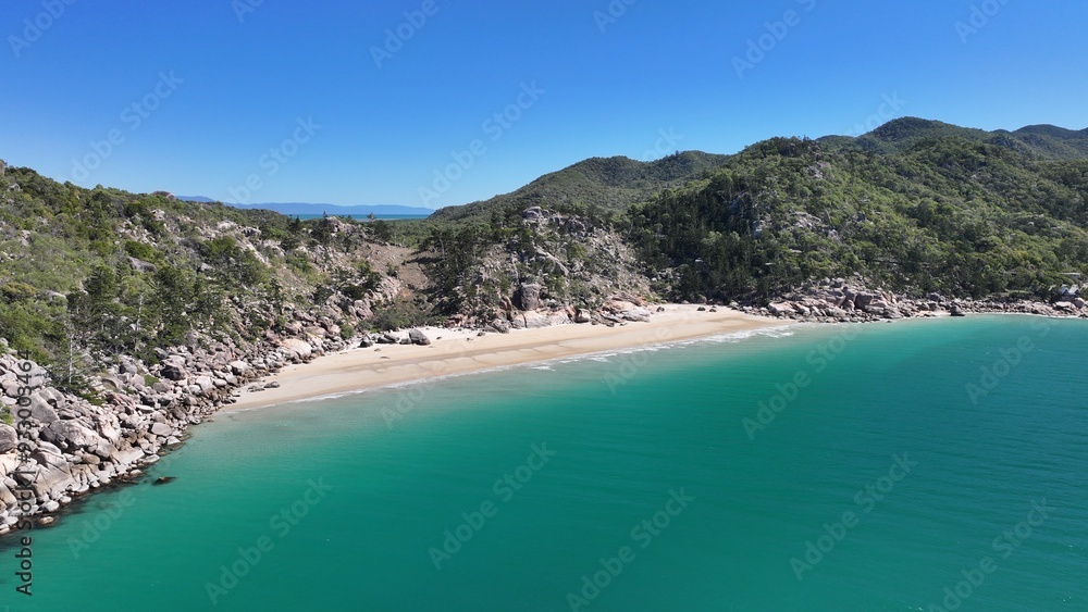 Obraz premium Aerial photo of Rocky BayMagnetic Island Queensland Australia