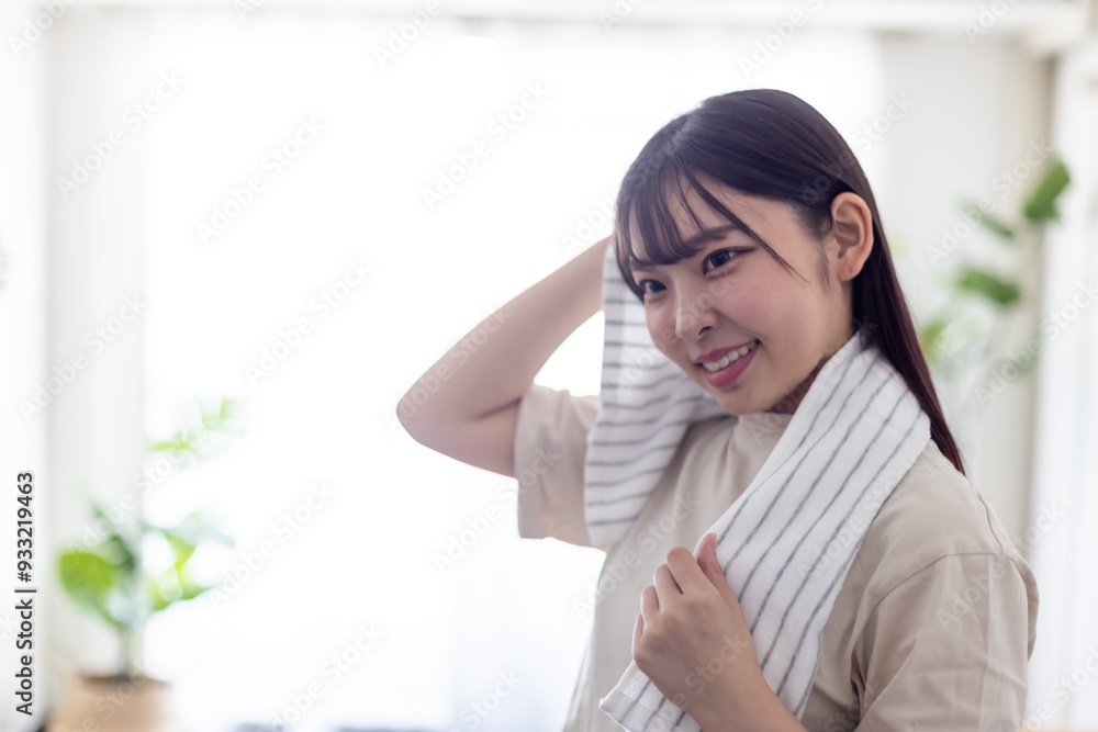 お風呂上がりの女性 お風呂上がりの女性