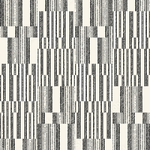 Monochrome Grain Broken Block Pattern