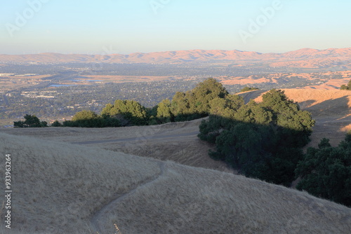 Photography Ridgeline trail at Pleasanton Ridge Regional Park, Pleasanton, California