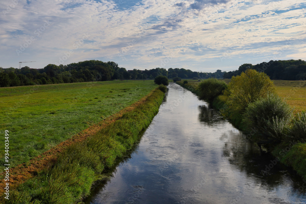 Impressionen am Radweg zwischen Schkeuditz und Raßnitz, Fluss Weiße Elster, Saalekreis, Sachsen Anhalt, Deutschland Impressionen am Radweg zwischen Schkeuditz und Raßnitz, Fluss Weiße Elster, Saalekreis, Sachsen Anhalt, Deutschland