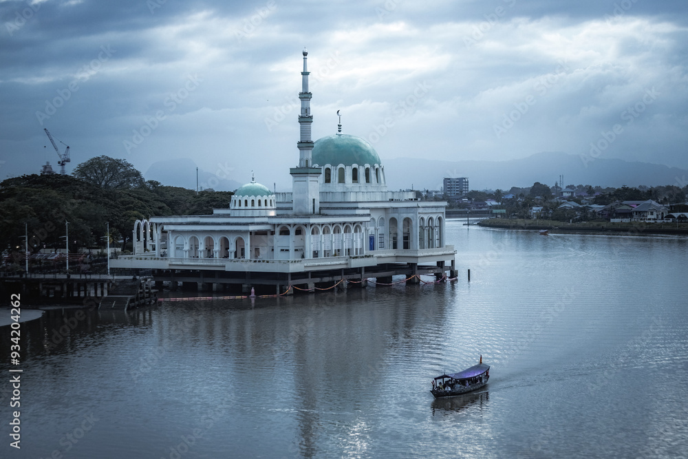 Fototapeta premium Masjid India Kuching or Floating Mosque in Kuching Sarawak Malaysia