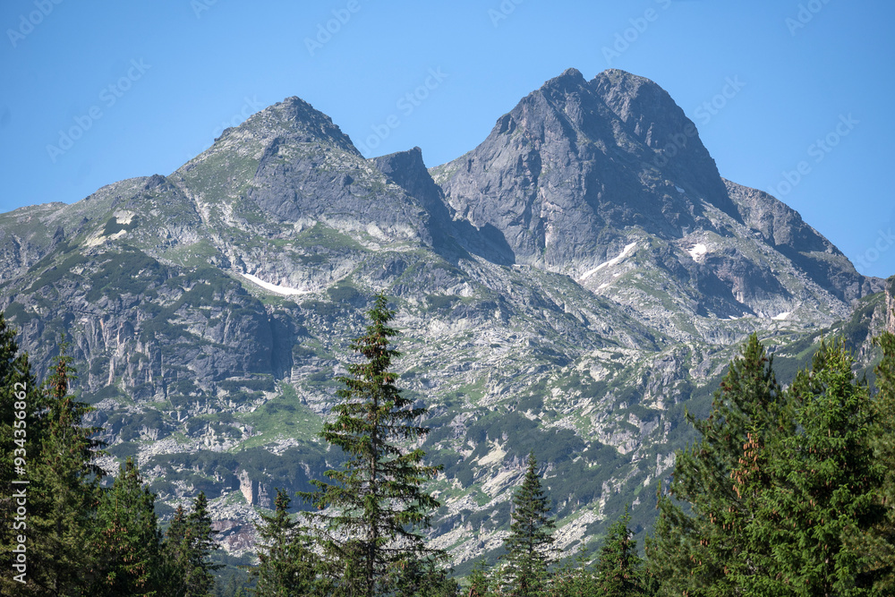 Fototapeta premium Landscape of Rila Mountain near Malyovitsa peak, Bulgaria