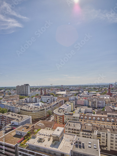 Luftaufnahme von Ludwigshafen: Blick auf die Stadt mit Lutherbrunnen, Brücke und mehr photo