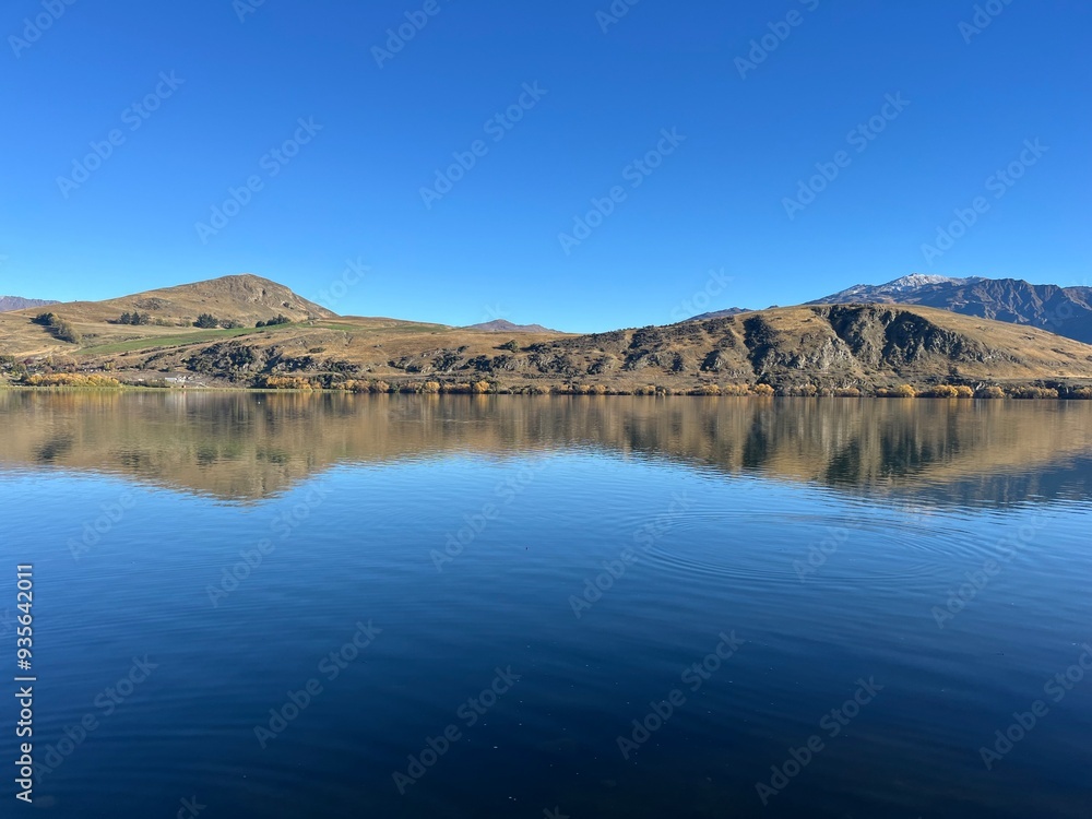 Lake Hayes, Queenstown, South Island of New Zealand Lake Hayes, Queenstown, South Island of New Zealand