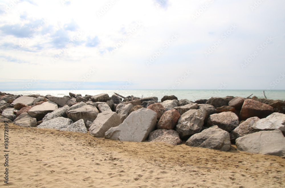 Meer und Felsen in Harmonie Meer und Felsen in Harmonie