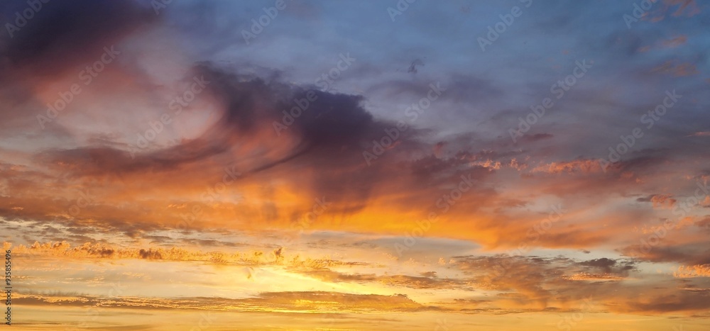 Fototapeta premium Pacific Northwest (PNW) Coastal Sunset Rays