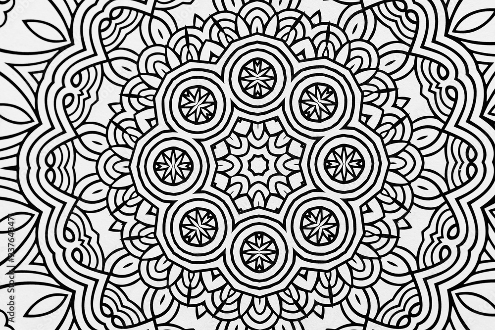 Arrière plan noir et blanc avec motif graphique mandala pour colorier