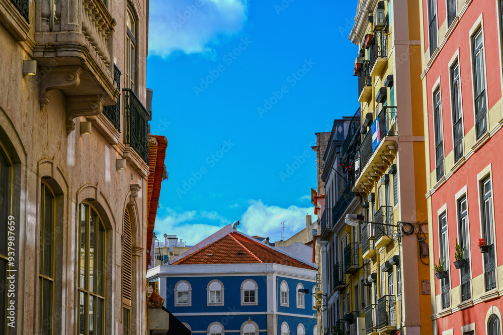 Fototapeta premium Häuserzeile in der Baixa von Lissabon