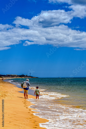 Praia dos Salgados bei Armação de Pêra, Algarve (Portugal)