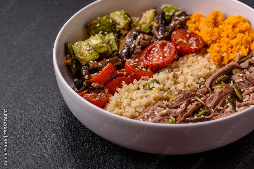Bowl of food with beef, bulgur, tomatoes, mushrooms, zucchini Bowl of food with beef, bulgur, tomatoes, mushrooms, zucchini