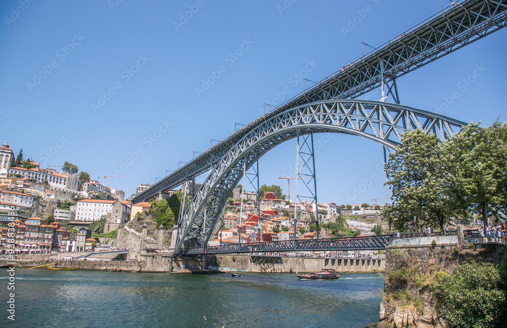 Naklejka premium View of steel construction arch bridge Ponte Luis I. between Porto and Vila Nova de Gaia, Portugal
