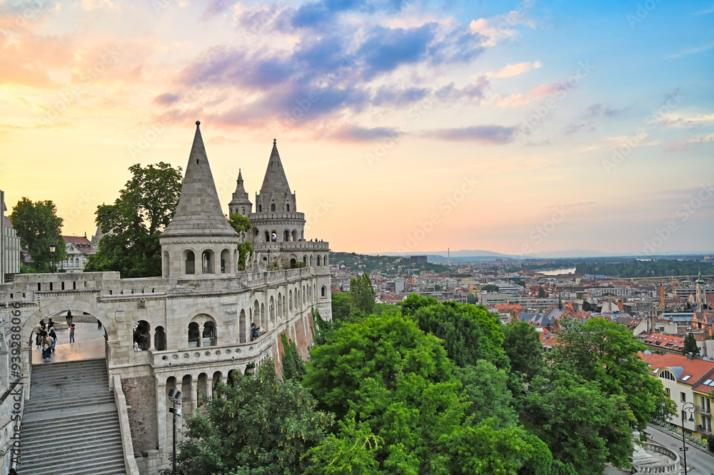 Fototapeta premium Fisherman's Bastion panoramic view with town from the hillside in sunset,Budapest