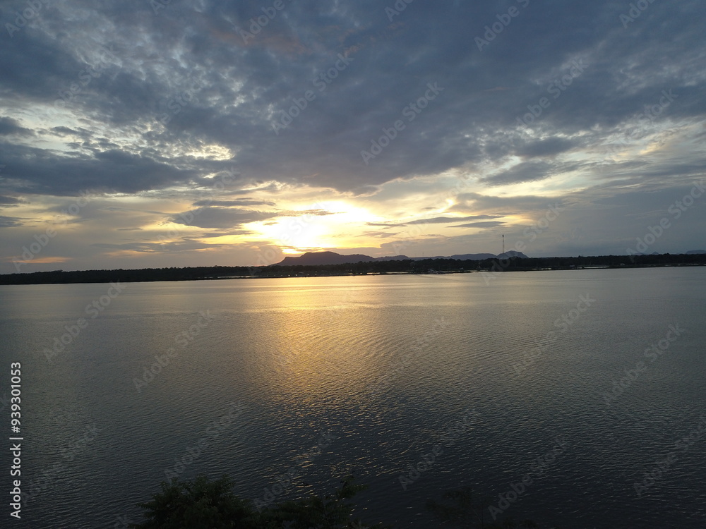 Pôr do Sol no Rio Tocantins em Carolina Pôr do Sol no Rio Tocantins em Carolina
