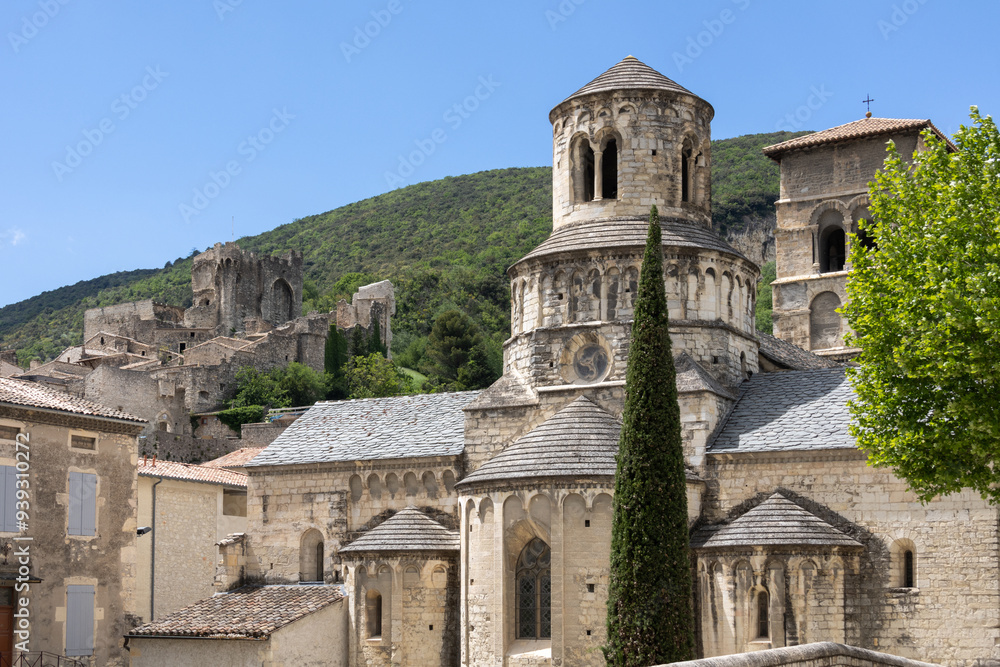 Abbatiale de Cruas Abbatiale de Cruas