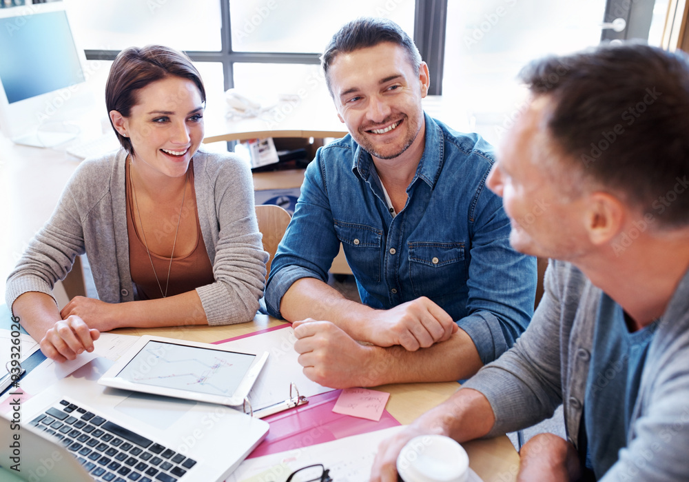 © Beak Joint/peopleimages.com - Startup, happy people or planning in meeting for strategy, ideas or documents in discussion or group together. Business, tablet or creative designers talking in collaboration for teamwork or support © Beak Joint/peopleimages.com - Startup, happy people or planning in meeting for strategy, ideas or documents in discussion or group together. Business, tablet or creative designers talking in collaboration for teamwork or support