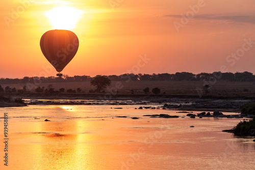 Photography Ballon Safari at sunrise, Serengeti National Park, Tanzania