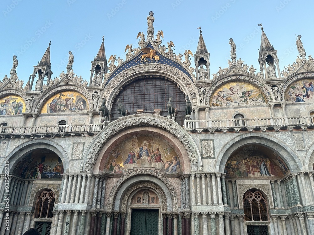 Fototapeta premium Detail of Saint Mark Cathedral in Venice